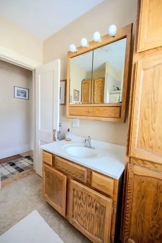 308 W 9th Street Morris MN 56267
