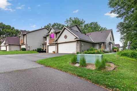 1915 Furness Street Maplewood MN 55109
