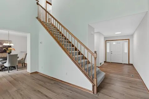 1915 Furness Street Maplewood MN 55109
