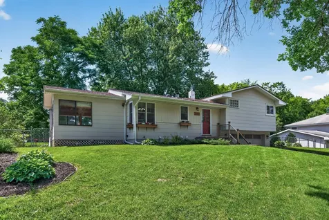 5302 Holiday Road Minnetonka MN 55345