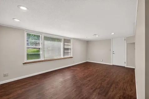 5302 Holiday Road Minnetonka MN 55345
