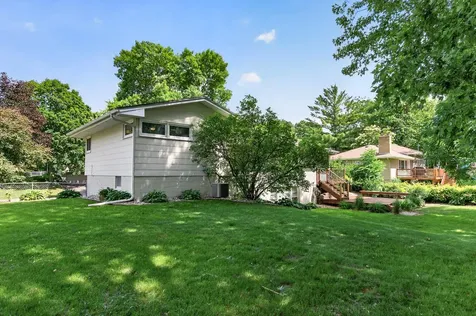 5302 Holiday Road Minnetonka MN 55345