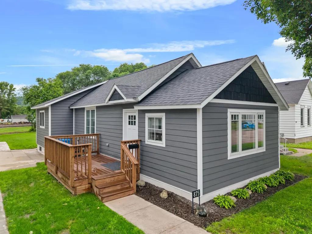 875 E King Street Winona MN 55987