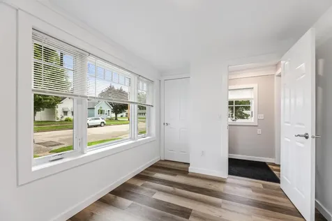 875 E King Street Winona MN 55987