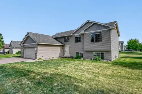 1001 Maplewood Avenue SW Isanti MN 55040