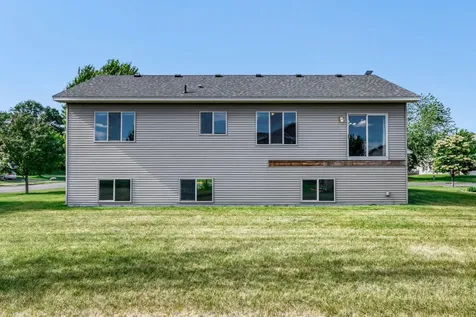 1001 Maplewood Avenue SW Isanti MN 55040