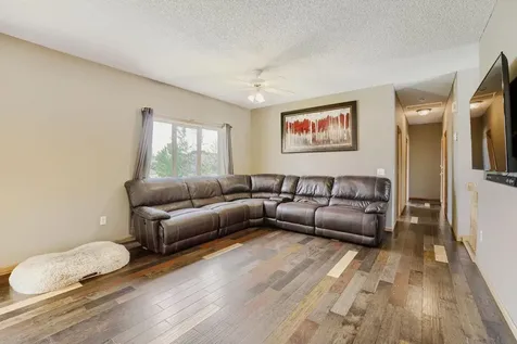 1001 Maplewood Avenue SW Isanti MN 55040