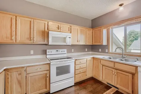 1001 Maplewood Avenue SW Isanti MN 55040
