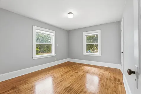 2427 Ilion Avenue N Minneapolis MN 55411
