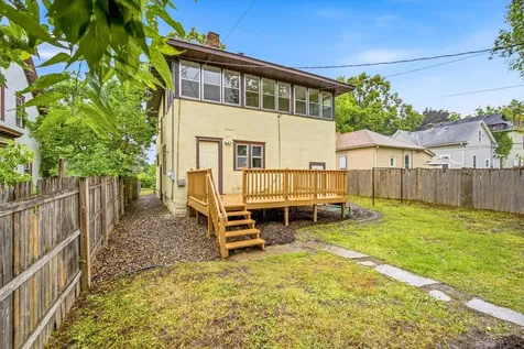 2427 Ilion Avenue N Minneapolis MN 55411