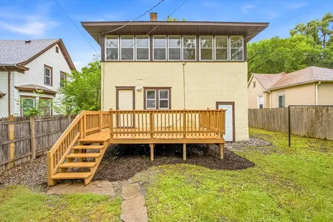 2427 Ilion Avenue N Minneapolis MN 55411