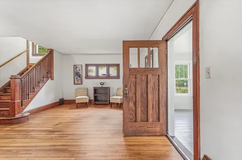 2427 Ilion Avenue N Minneapolis MN 55411