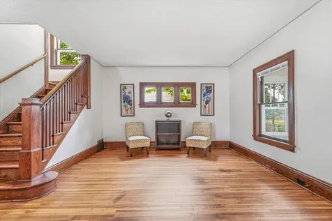 2427 Ilion Avenue N Minneapolis MN 55411