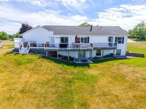 1090 Cedar Ridge Lane SW Oronoco MN 55960