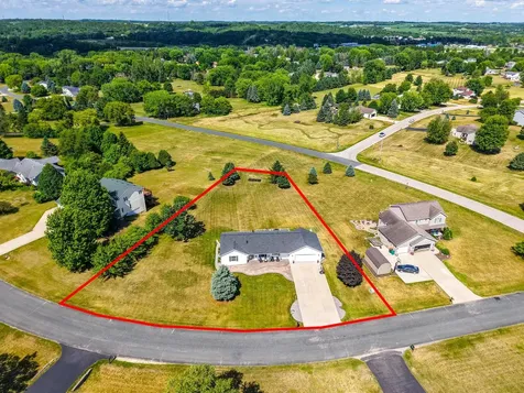 1090 Cedar Ridge Lane SW Oronoco MN 55960