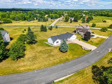 1090 Cedar Ridge Lane SW Oronoco MN 55960