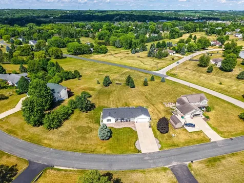 1090 Cedar Ridge Lane SW Oronoco MN 55960
