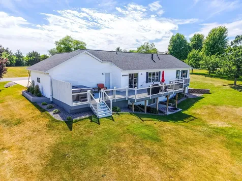 1090 Cedar Ridge Lane SW Oronoco MN 55960