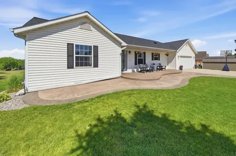 1090 Cedar Ridge Lane SW Oronoco MN 55960