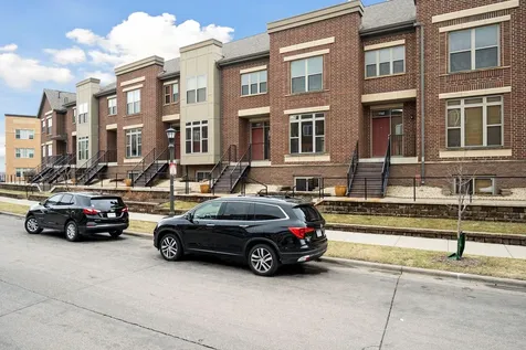 741 Victoria Street S Saint Paul MN 55102