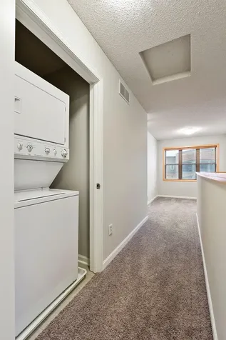 741 Victoria Street S Saint Paul MN 55102