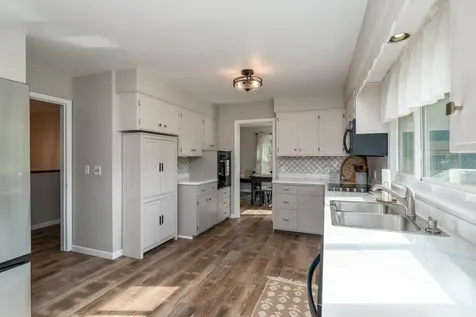 212 Regency Road Le Sueur MN 56058