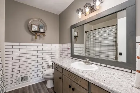 212 Regency Road Le Sueur MN 56058