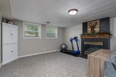 212 Regency Road Le Sueur MN 56058
