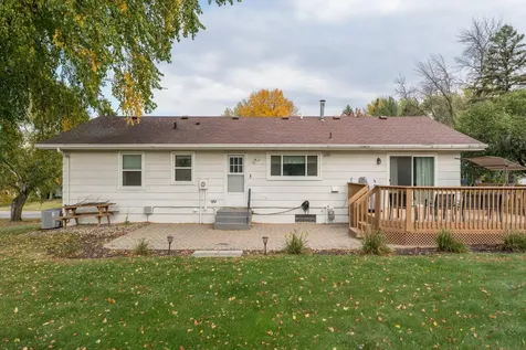212 Regency Road Le Sueur MN 56058