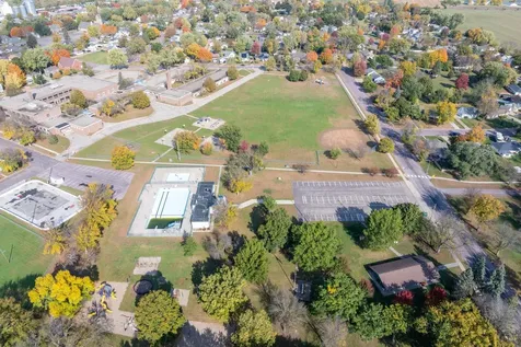 212 Regency Road Le Sueur MN 56058