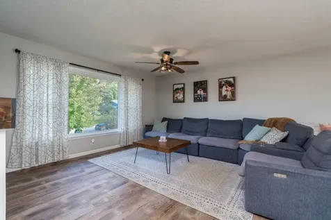 212 Regency Road Le Sueur MN 56058