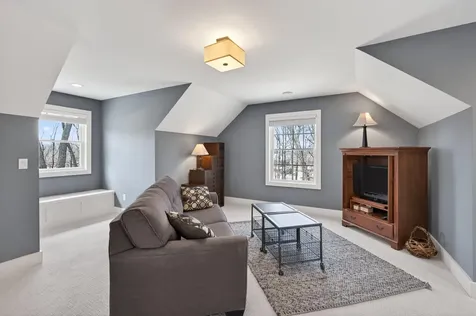 19055 Ridgewood Road Deephaven MN 55391