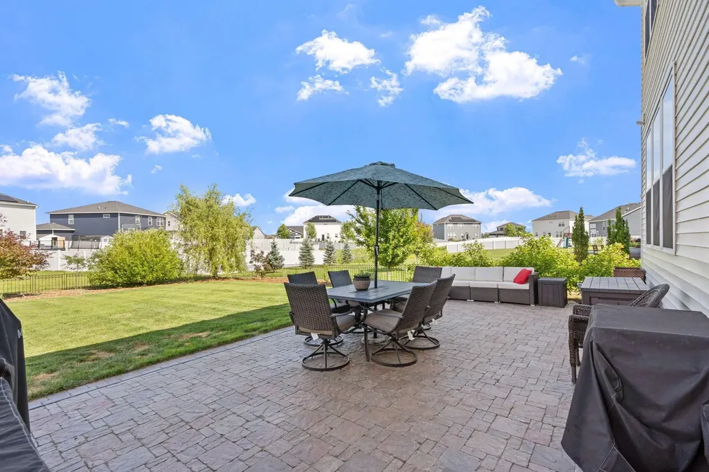 3761 112th Circle NE Blaine MN 55449