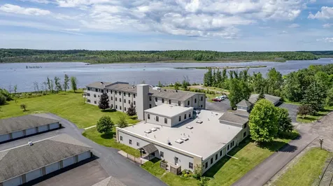 9900 Hudson Boulevard Duluth MN 55808