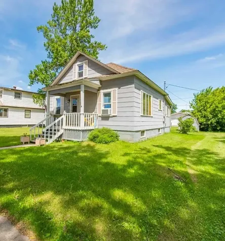 204 W 1st Avenue Keewatin MN 55753