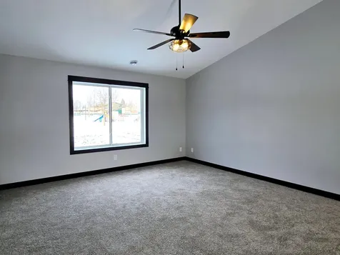 867 Goves Way Madelia MN 56062