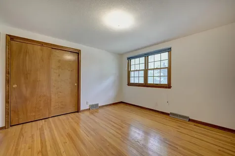8930 23rd Avenue N Golden Valley MN 55427