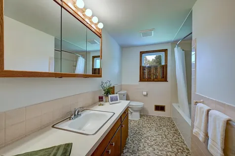 8930 23rd Avenue N Golden Valley MN 55427