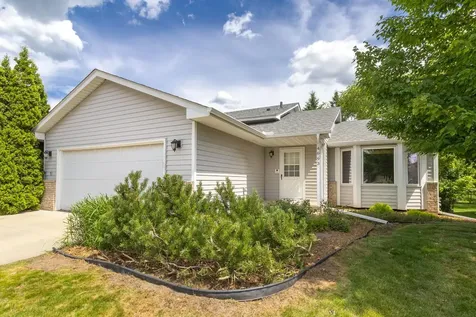 4693 Heather Ridge Road N Oakdale MN 55128