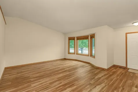4693 Heather Ridge Road N Oakdale MN 55128