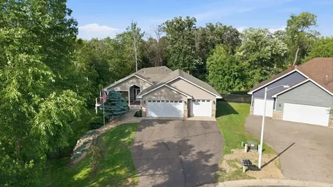13229 6th Avenue S Zimmerman MN 55398