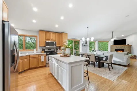 13229 6th Avenue S Zimmerman MN 55398