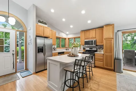 13229 6th Avenue S Zimmerman MN 55398