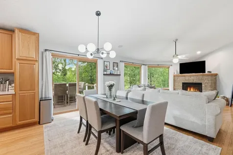 13229 6th Avenue S Zimmerman MN 55398
