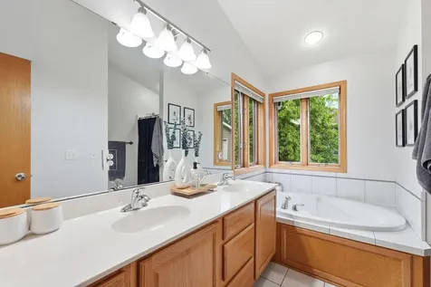 13229 6th Avenue S Zimmerman MN 55398