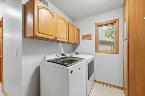 13229 6th Avenue S Zimmerman MN 55398