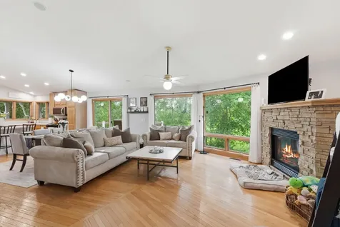 13229 6th Avenue S Zimmerman MN 55398