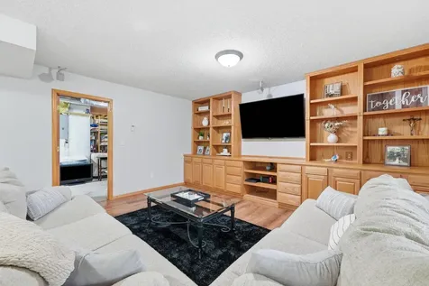 13229 6th Avenue S Zimmerman MN 55398