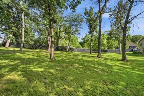 13229 6th Avenue S Zimmerman MN 55398