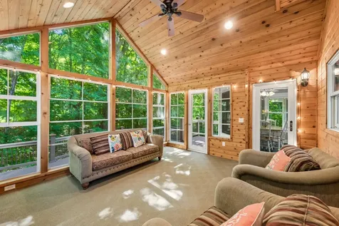 8469 Woodland Curve Saint Bonifacius MN 55375